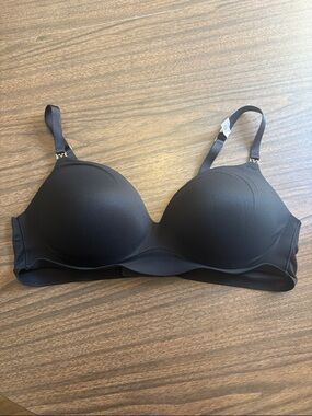 Victoria's Secret 40C Dream Angels Push Up Padded Wireless Black Bra